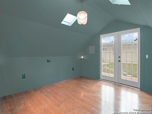 Image 30 of 37 For 17303 Blue Rock