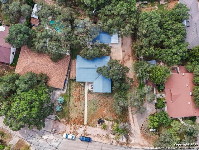 Image 31 of 37 For 17303 Blue Rock