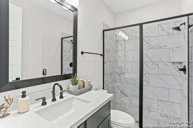 Image 18 of 42 For 330 Navarro