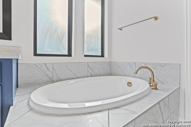 Image 22 of 42 For 330 Navarro