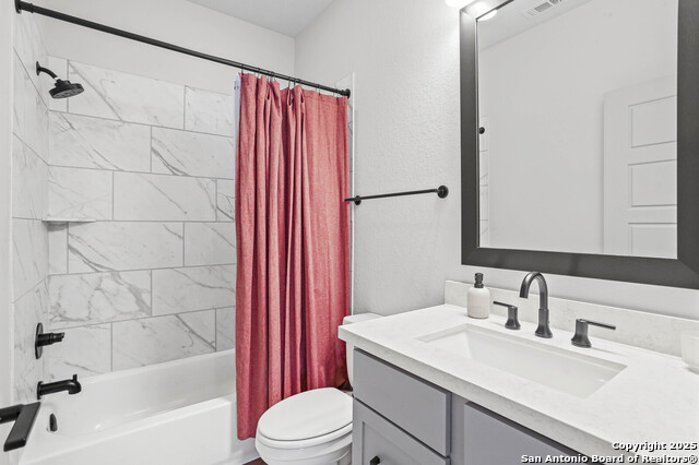 Image 28 of 42 For 330 Navarro