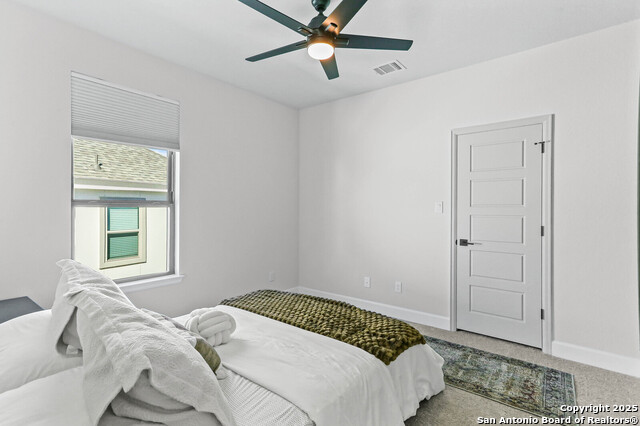 Image 30 of 42 For 330 Navarro