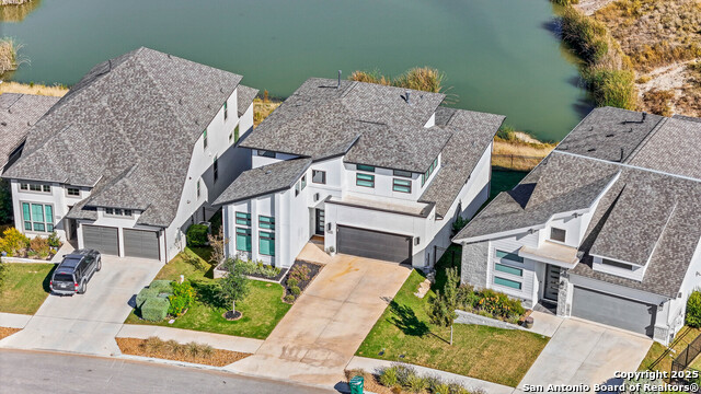 Image 37 of 42 For 330 Navarro