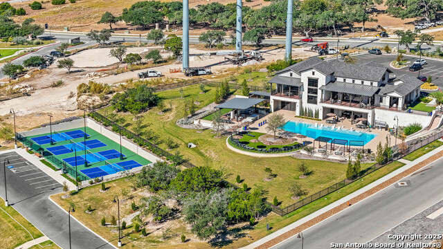 Image 41 of 42 For 330 Navarro