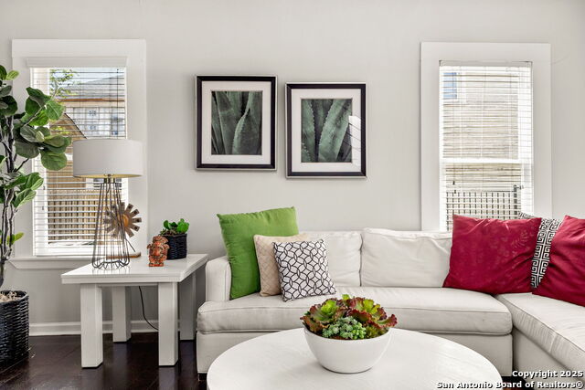 Image 23 of 29 For 500 Kendall  