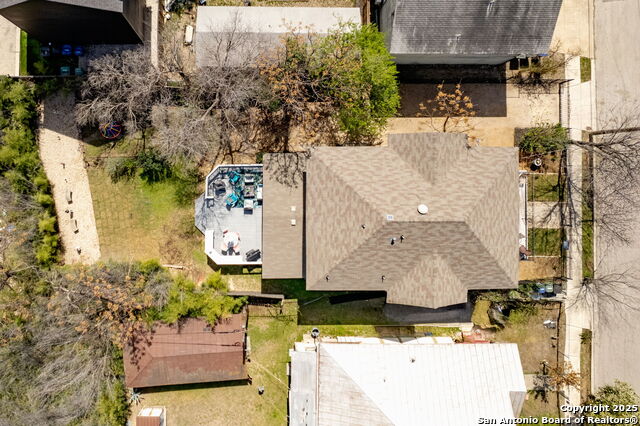 Image 27 of 29 For 500 Kendall  