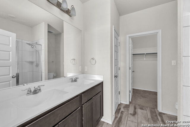 Listing photo id 8 for 3311 Rosita