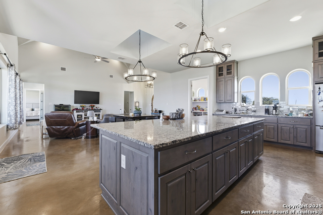 Image 16 of 50 For 937 Mystic Pkwy