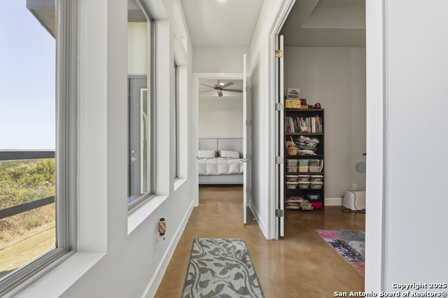 Image 22 of 50 For 937 Mystic Pkwy