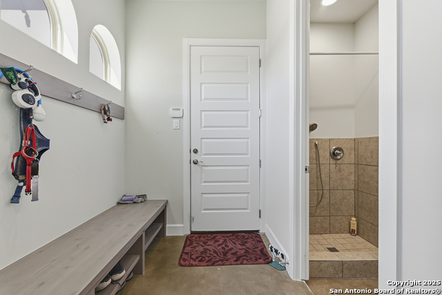 Image 25 of 50 For 937 Mystic Pkwy