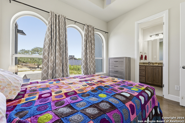 Image 36 of 50 For 937 Mystic Pkwy