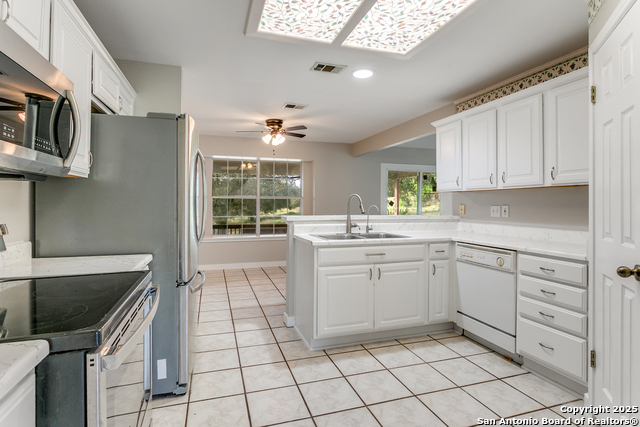 Image 10 of 32 For 2790 Willow  