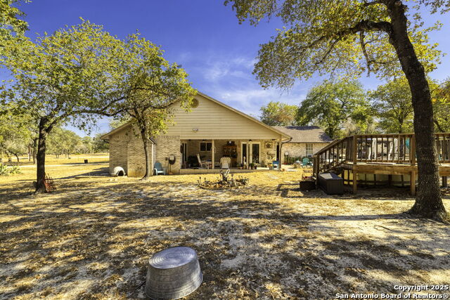 Image 22 of 42 For 127 Scenic Oak