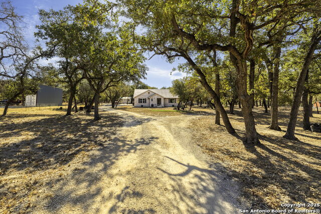 Image 3 of 42 For 127 Scenic Oak