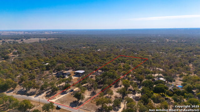 Image 32 of 42 For 127 Scenic Oak