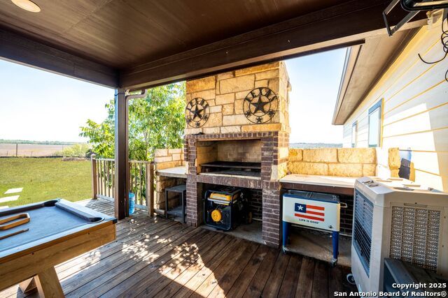 Listing photo id 33 for 749 El Rey Dr