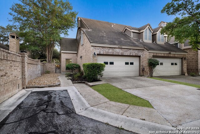 Details for 4402 Bending Oak St, San Antonio, TX 78249