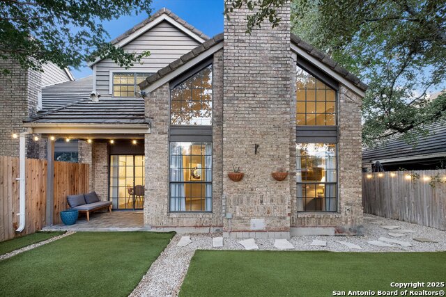 Image 27 of 29 For 4402 Bending Oak St