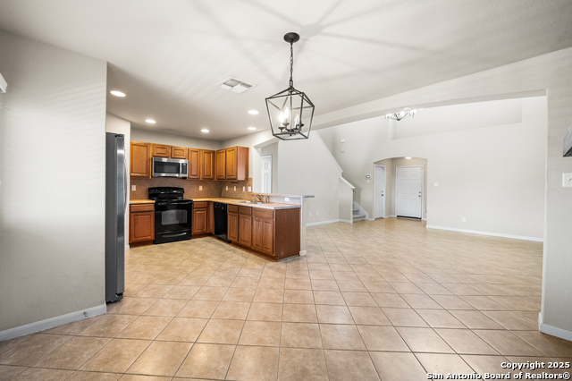Image 11 of 43 For 10714 Ranchland Fox