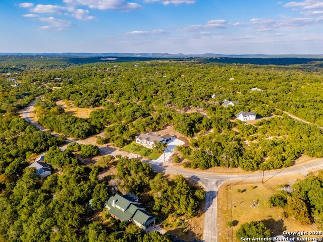 Listing photo id 44 for 736 Mountain Creek Trail