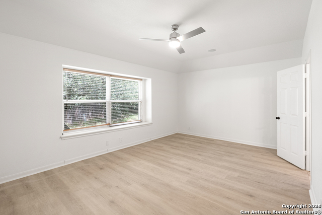 Image 18 of 23 For 407 Cushing