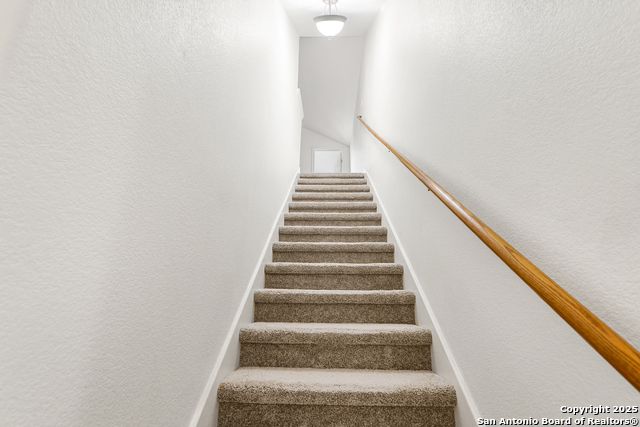 Image 20 of 23 For 407 Cushing