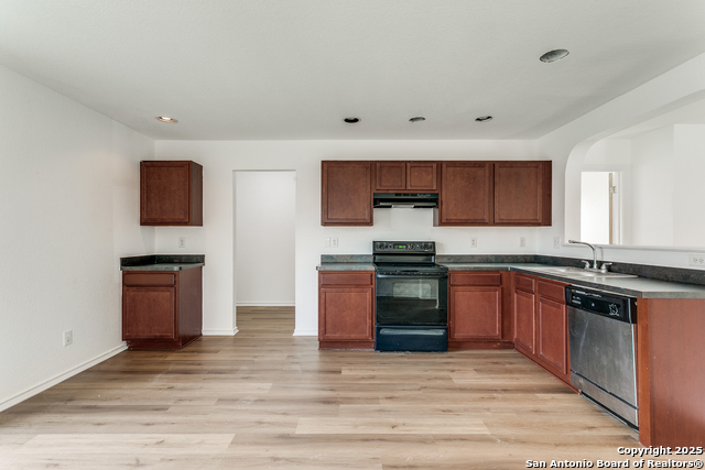 Image 12 of 25 For 4619 Ida Spring