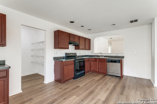 Image 13 of 25 For 4619 Ida Spring