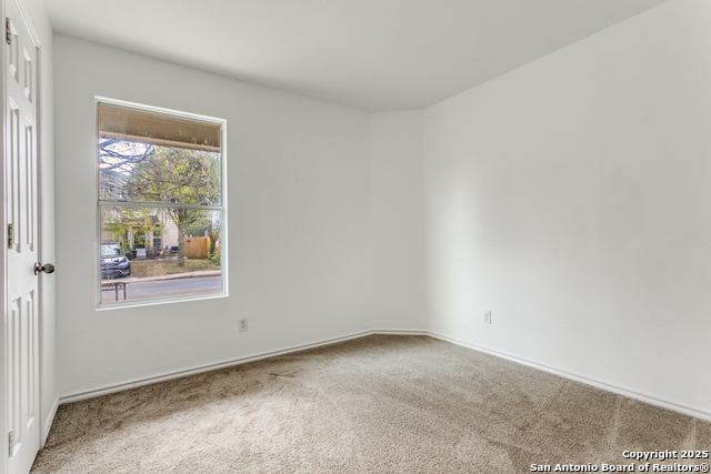 Image 22 of 25 For 4619 Ida Spring