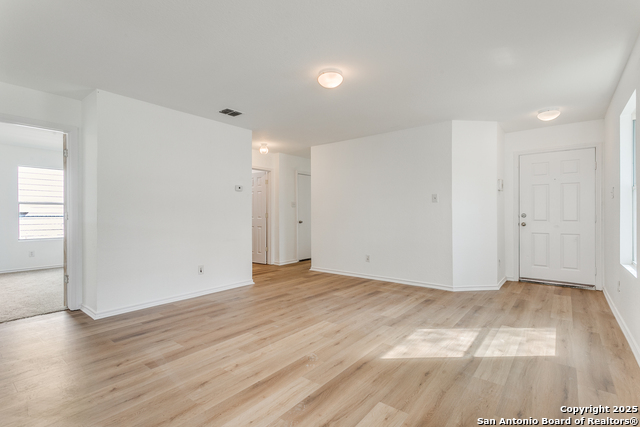 Image 4 of 25 For 4619 Ida Spring