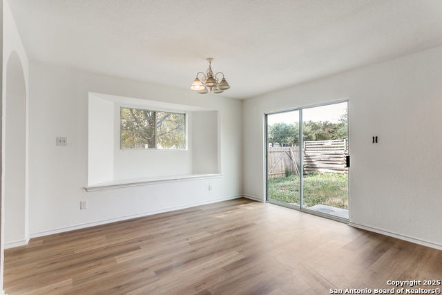 Image 9 of 25 For 4619 Ida Spring