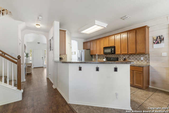 Image 13 of 37 For 129 Kipper  