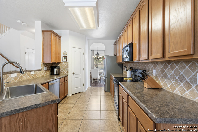 Image 17 of 37 For 129 Kipper  