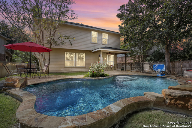 Image 2 of 37 For 129 Kipper  