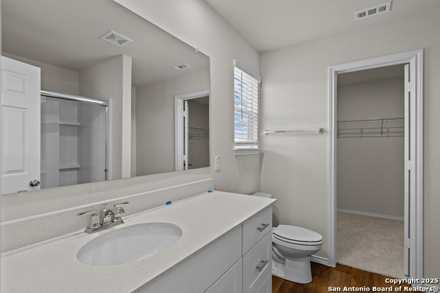 Image 22 of 29 For 5136 Bay Breeze