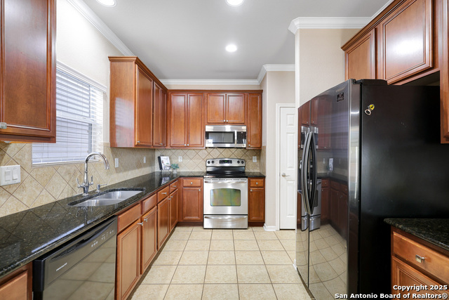 Image 12 of 35 For 21838 Thunder Basin