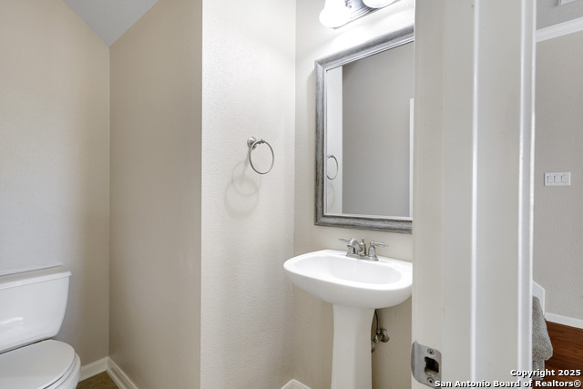 Image 16 of 35 For 21838 Thunder Basin