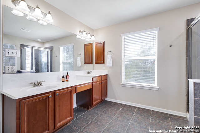 Image 21 of 35 For 21838 Thunder Basin