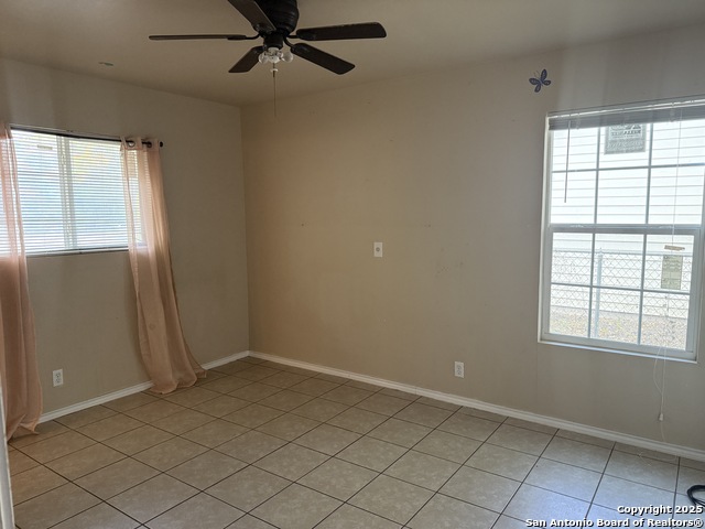 Listing photo id 4 for 3730 La Sabre Dr.