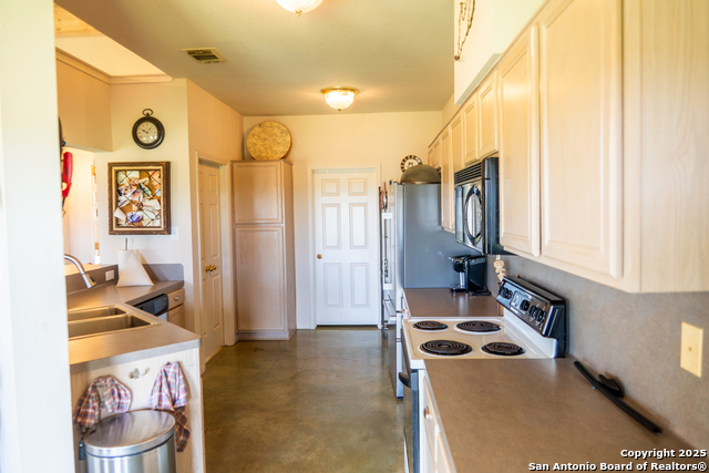 Listing photo id 18 for 000 County Road 332