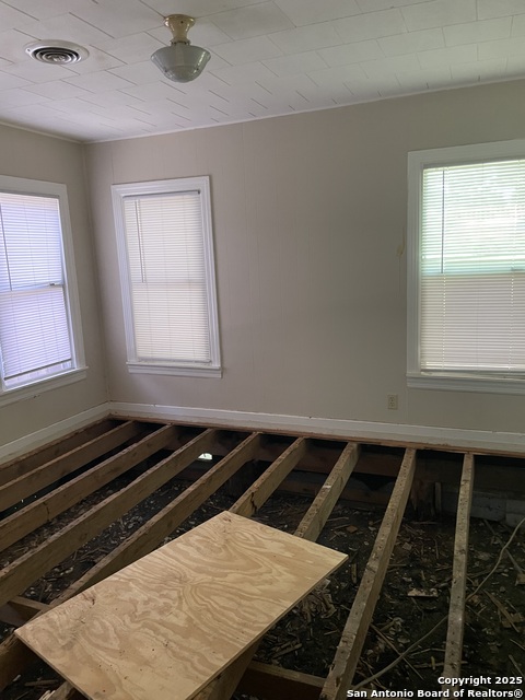 Image 21 of 26 For 750 Roosevelt St