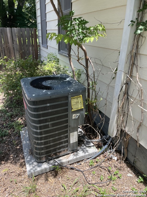 Image 8 of 26 For 750 Roosevelt St