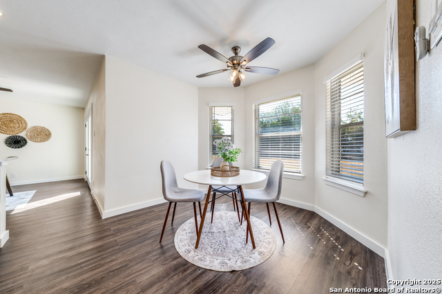 Image 17 of 28 For 129 Creekside