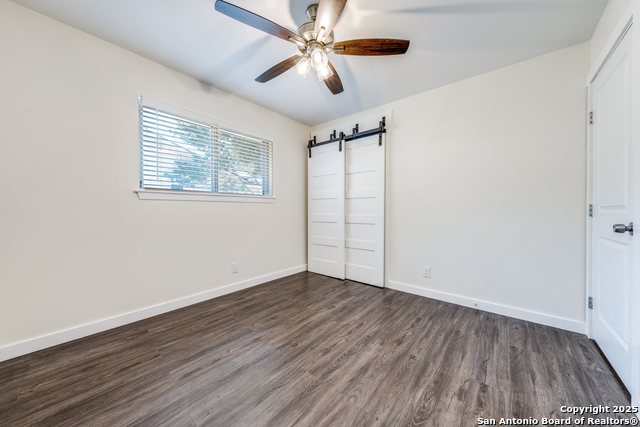 Image 22 of 28 For 129 Creekside