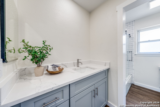 Image 23 of 28 For 129 Creekside