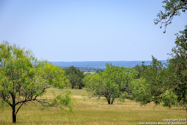 Details for 000 Comfort Fields, Comfort, TX 78013