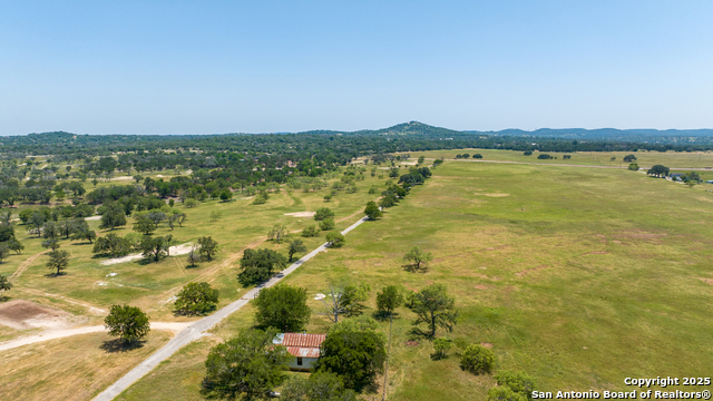 Image 4 of 10 For 000 Comfort Fields