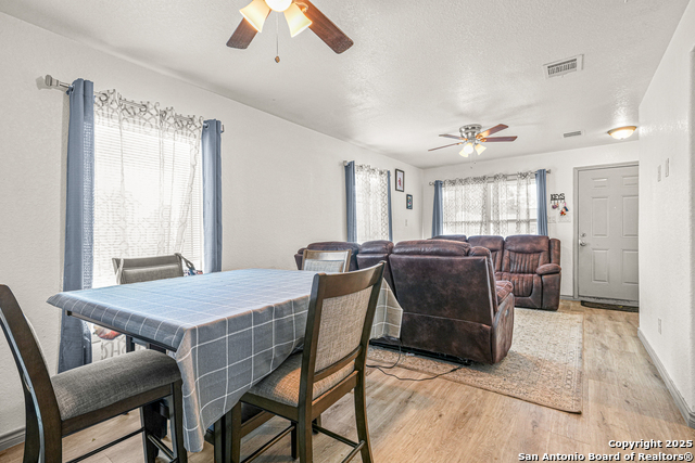 Image 6 of 16 For 510 Sw 42nd St