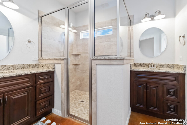 Image 24 of 45 For 342 Woodview Cir