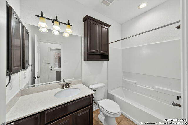 Listing photo id 28 for 26018 Hazy Hollow